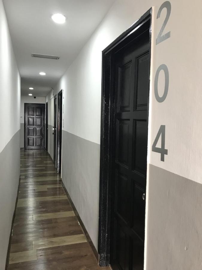 V Hotel Johor Bahru Dış mekan fotoğraf