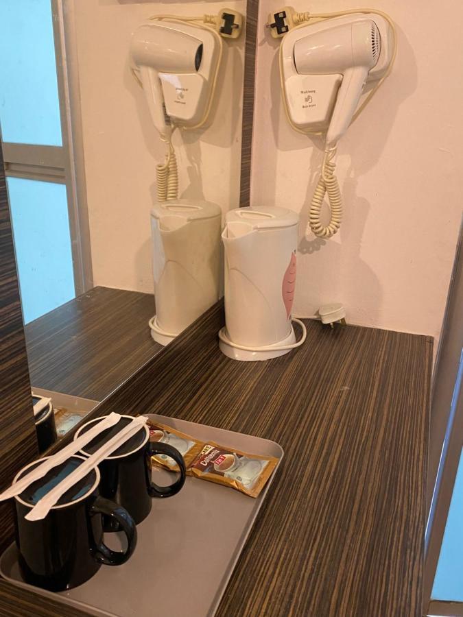 V Hotel Johor Bahru Dış mekan fotoğraf