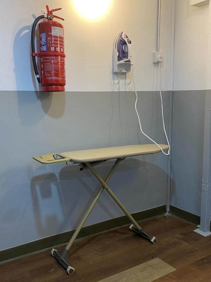 V Hotel Johor Bahru Dış mekan fotoğraf